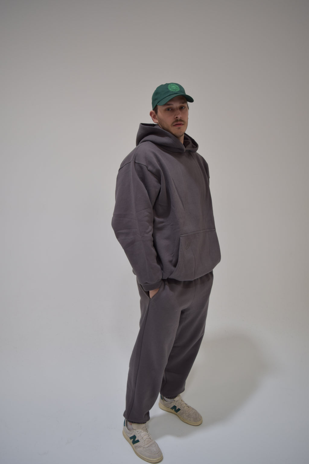 Oversized Sweats - Taupe